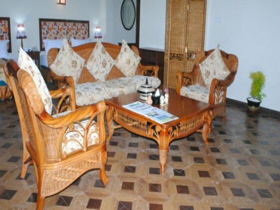 Royal Lotus Hotel - Photo3