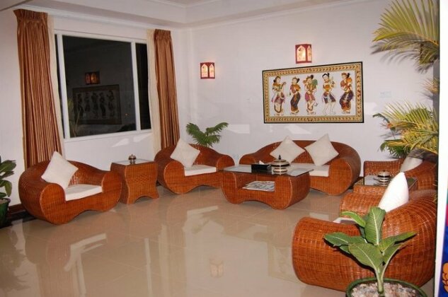 Royal Lotus Hotel - Photo5