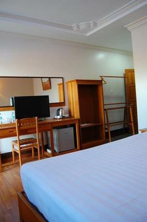 Shwe Hin Thar Hotel - Photo3