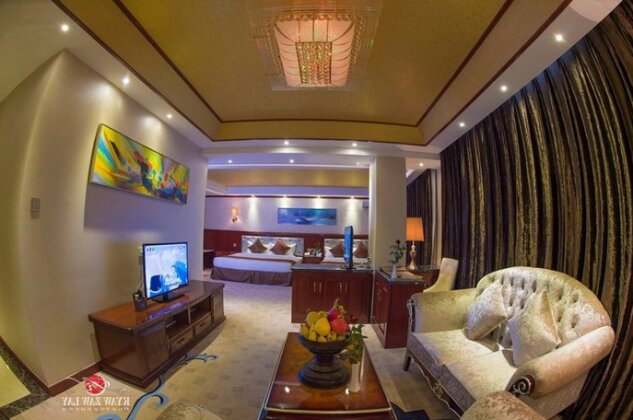 Star World Hotel - Photo2