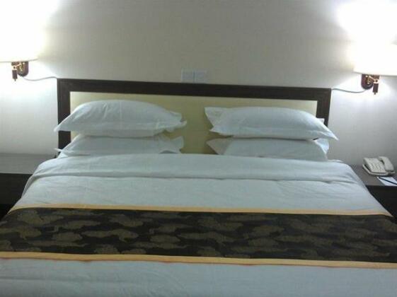 The Palm View Hotel - Photo4