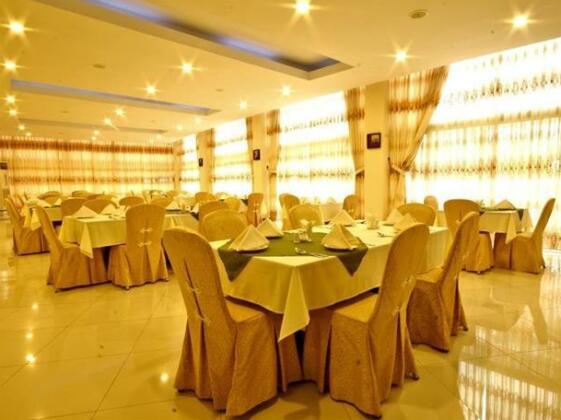 The Palm View Hotel - Photo5