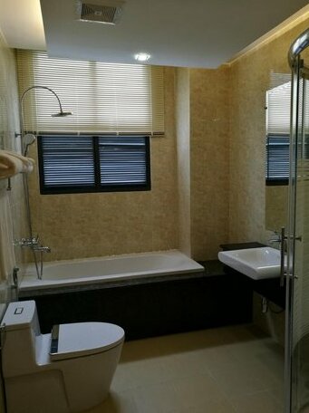Vegas Hotel - Nay Pyi Taw - Photo4