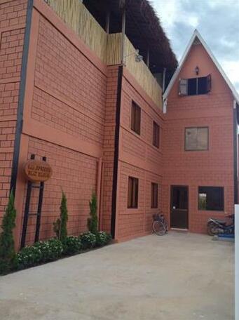 Blissful Inn Nyaung Shwe - Photo2