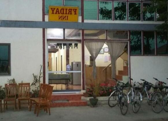 Friday Inn - Photo2