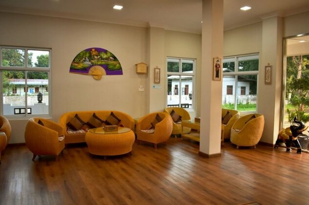 Immana Grand Inle Hotel - Photo3