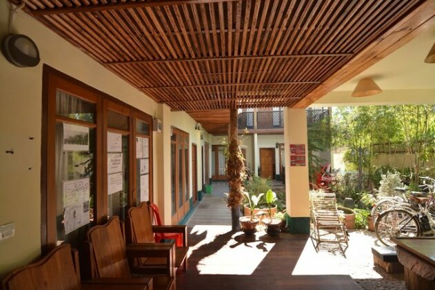 Three Seasons Inn & Spa - Photo2