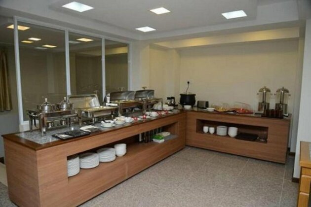 Centro City Hotel - Photo2