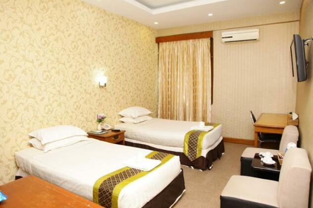 Pathein Hotel - Photo4