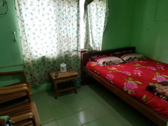 Swe Mon Chit Guest House-Burmese Only - Photo5