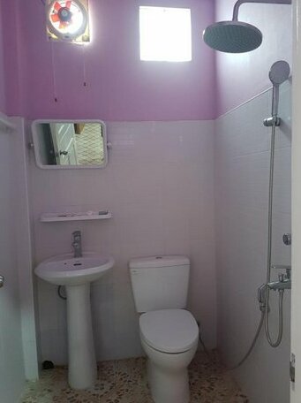 Cho Hnin Si Motel - Burmese Only - Photo4
