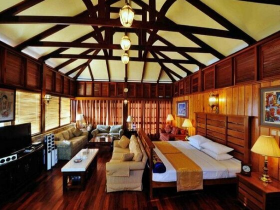 Crest Villa Mansion - Photo5