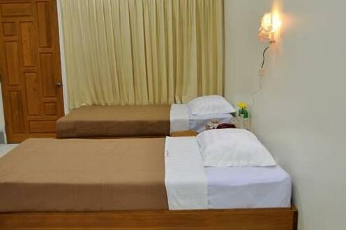 Essential Hotel - Photo2