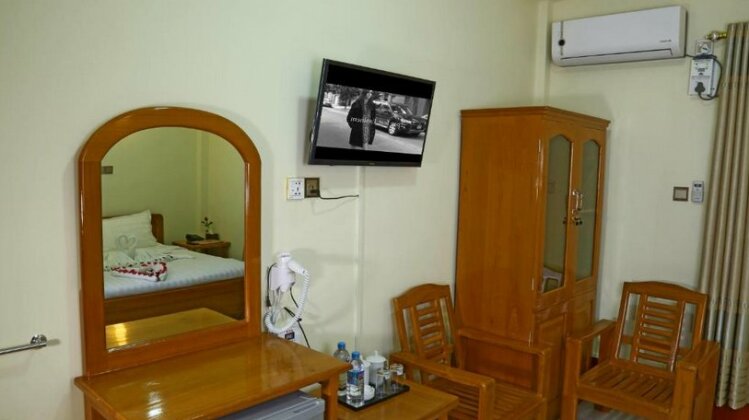 Royal Aung Tha Pyay Hotel - Photo2