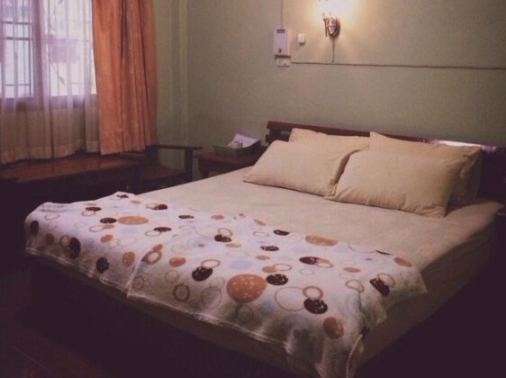 Shwe Sin Hotel 1 - Burmese Only - Photo4