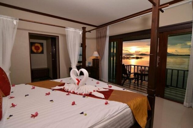 Victoria Cliff Hotel & Resort - Photo3