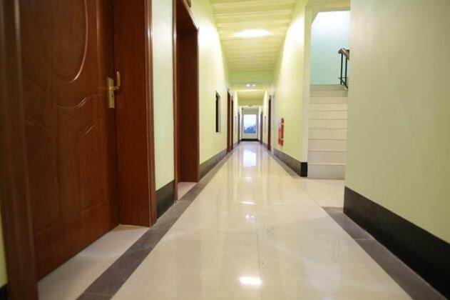 Deluxe Hotel Taunggyi - Photo5