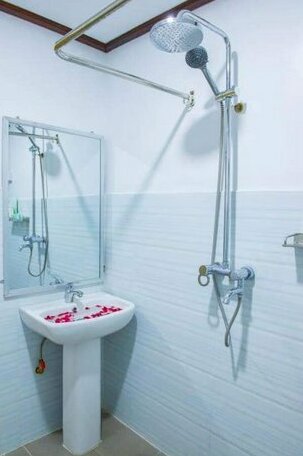 True Treasure Hotel - Photo4