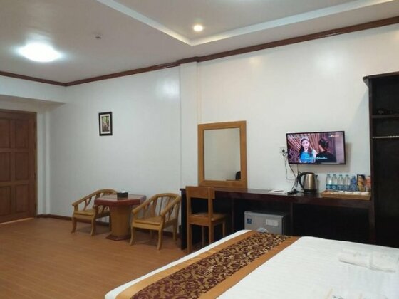 True Treasure Hotel - Photo5