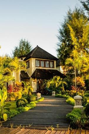 Jade Marina Resort and Spa - Photo4