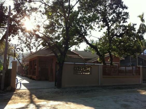 River Top Lodge - Photo2