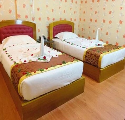 C & Y Hotel - Photo2