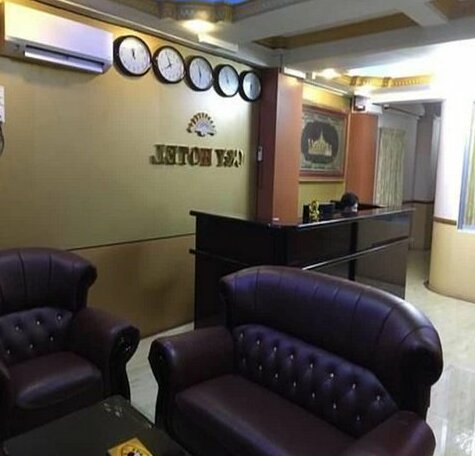 C & Y Hotel - Photo3