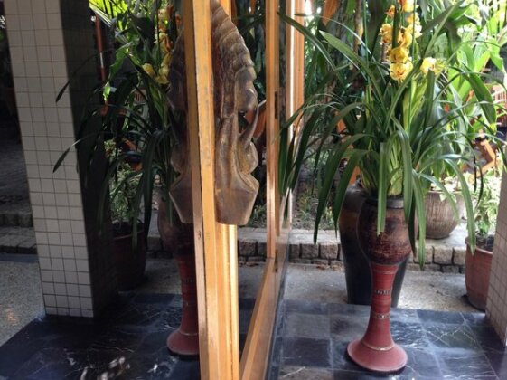 Classique Inn - Photo3