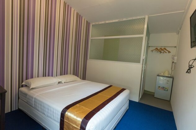 EXPRESS by Sky View - Photo5