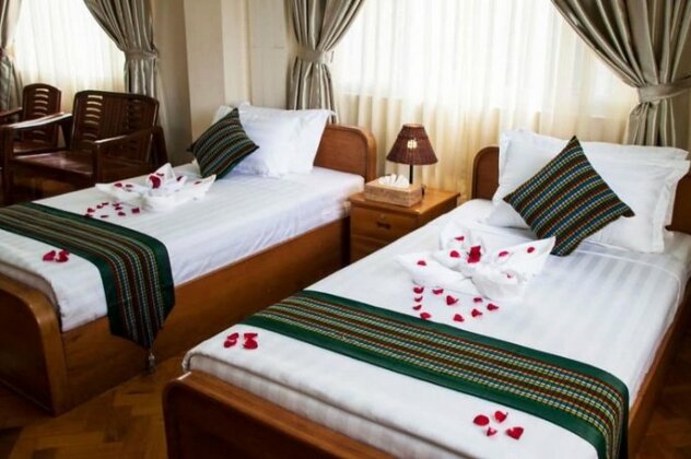 Fame Hotel - Photo5