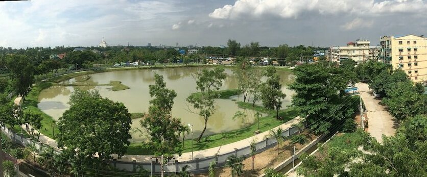 Galaxy Hotel Yangon - Photo2