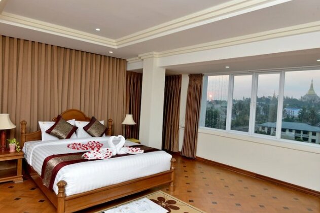 Golden Butterfly Hotel - Photo5