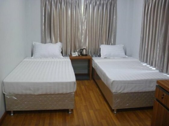 Golden Silk Road Hotel - Photo4