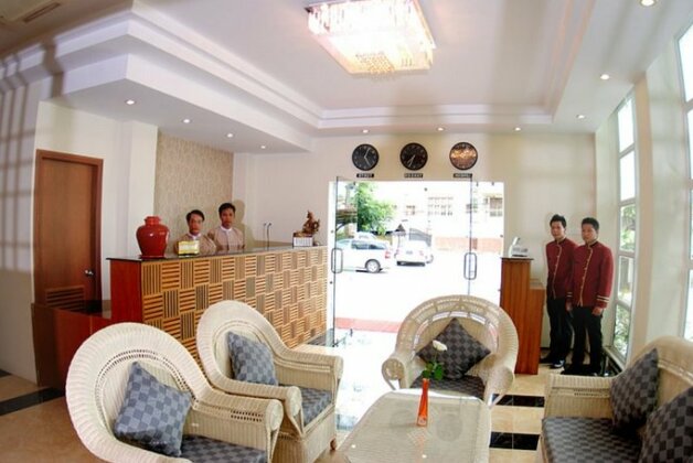 Holiday Hotel Yangon - Photo3