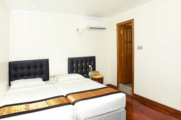 Hotel Bond - Photo5