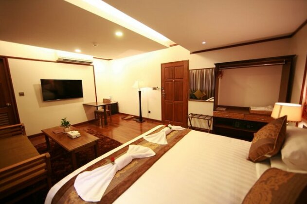 Hotel M Yangon - Photo5