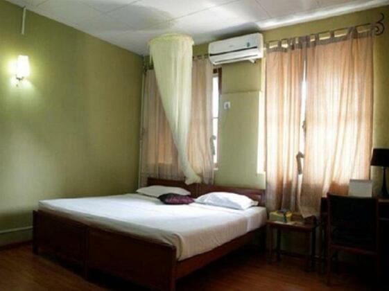 Hotel Rainbow Yangon - Photo2