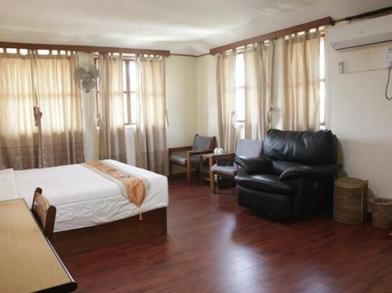 Hotel Rainbow Yangon - Photo4
