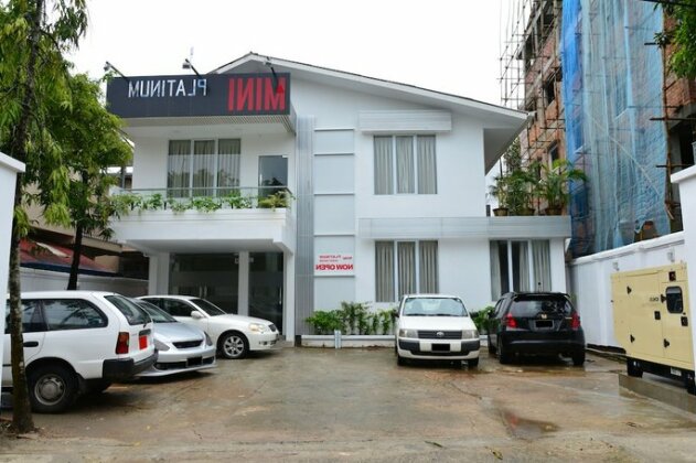 Mini Platinum Guest House - Photo2