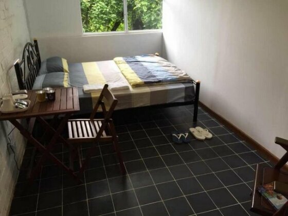 Roly's Hostel - Photo3