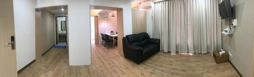 Royal White Elephant Service Apartment - Photo3