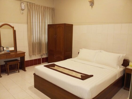 Ruby Garden Hotel - Photo4