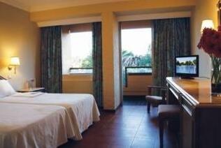 Star Two Nine Hotel - Photo5