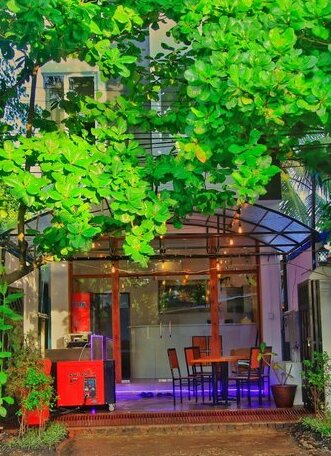 The Lodge Yangon Poshtel - Photo2