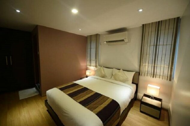 The Varsity House Inn & Serviced Apartments - Photo3