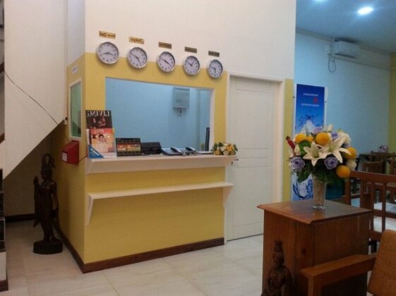 Three Seasons Guest House - Photo2