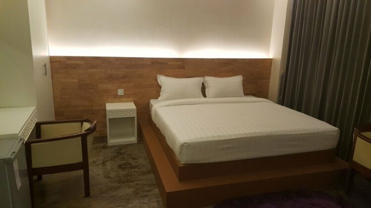 Top Ambo Hotel - Photo2