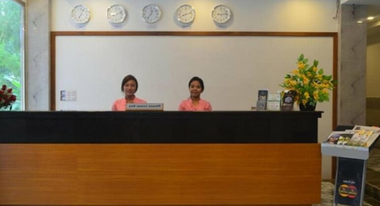Yangon Airport Hotel - Photo4