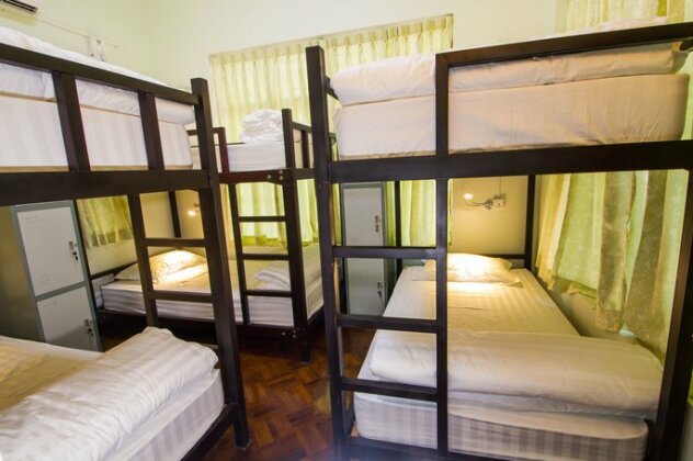 Yangon Hub Hostel - Photo2