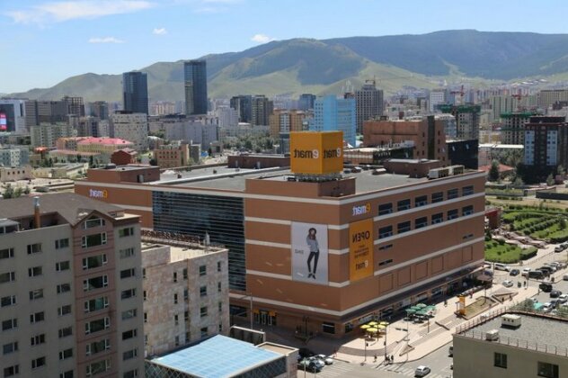 Chinggis Khaan Hotel